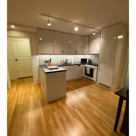 Med Nærhet Til Sjø, Skog Og Fjell *