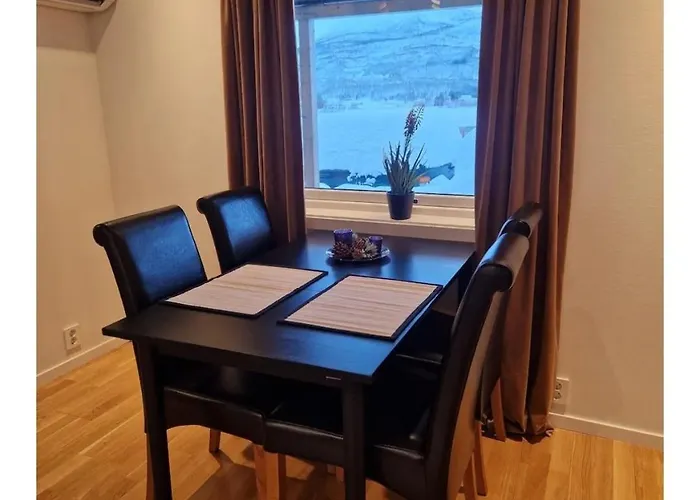 Apartment Med Naerhet Til Sjo, Skog Og Fjell Tromsø